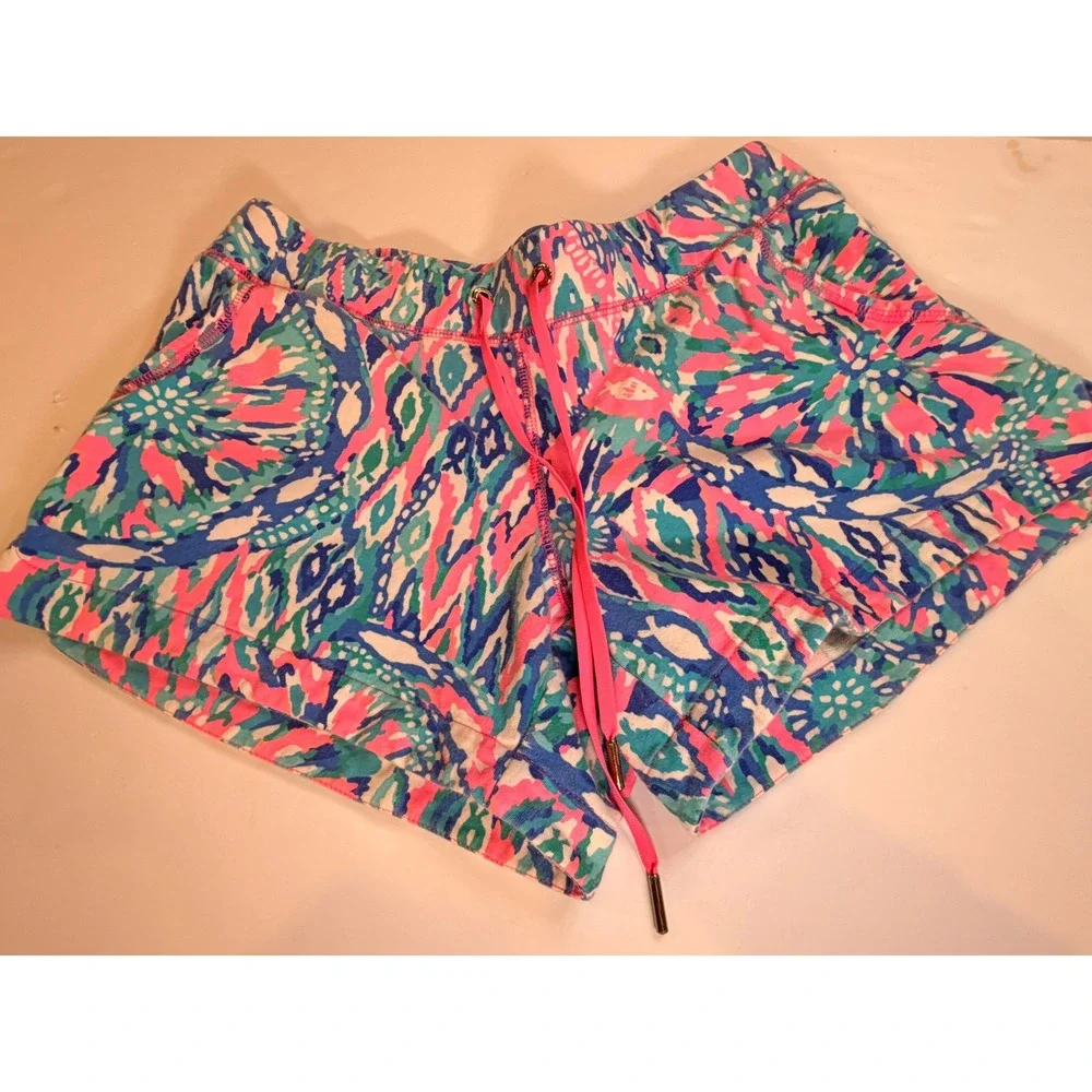 Lilly Pulitzer Buttercup Knit Shorts Pink Blue Abstract Floral Style 23828 Small - Picture 1 of 9